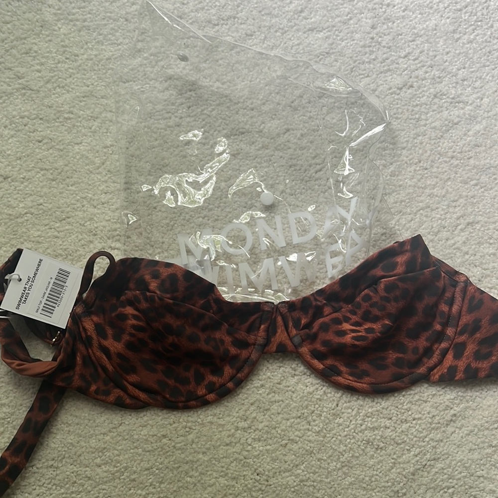 Monday Swimwear leopard print bikini top